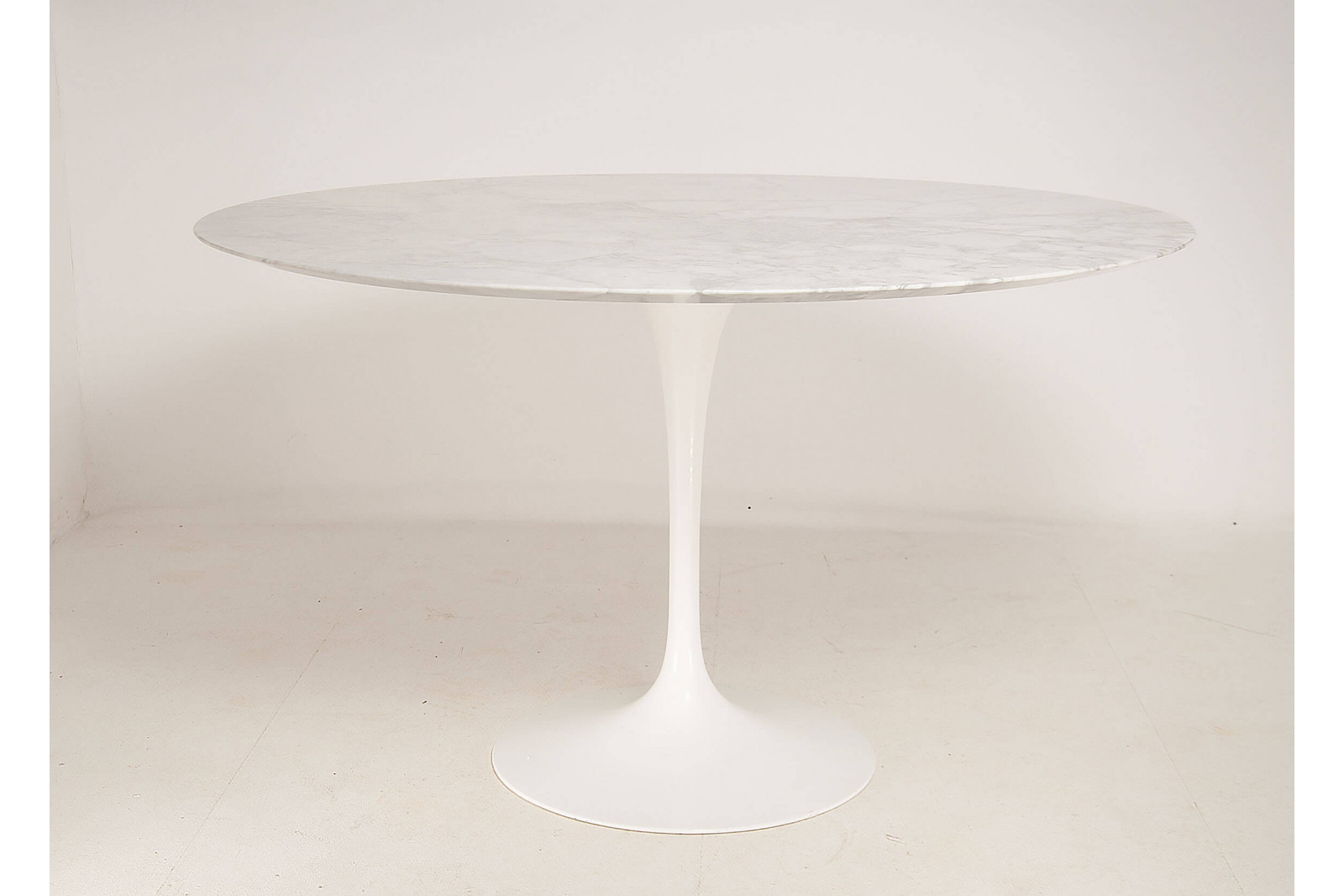 Table Tulipe Knoll, Eero Saarinen marbre blanc