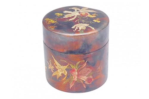 Boîte Japonaise cylindrique, peinture laqué, début XXème