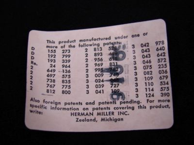 étiquette Herman Miller avec chiffres